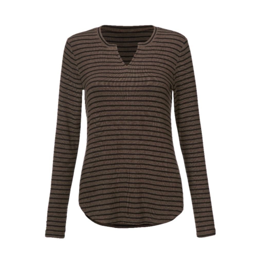 Cabi Simple Tee fall 2022 new release Coastlines